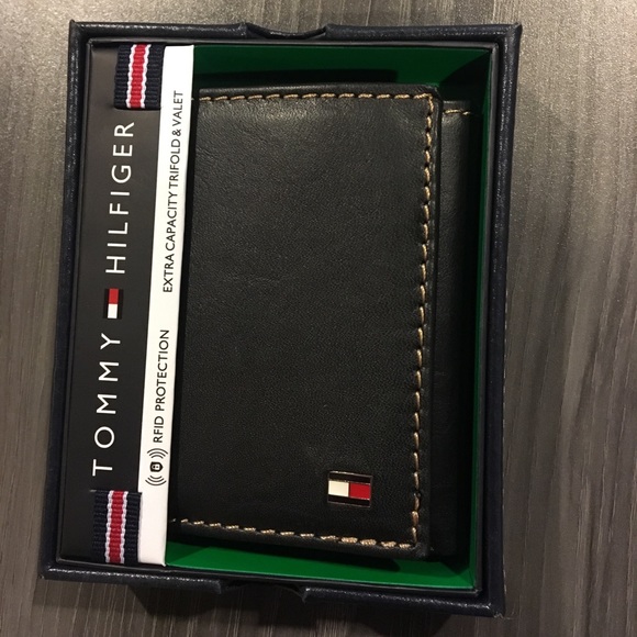 NEW Tommy Hilfiger Mens Wallet - Picture 3 of 3